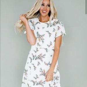 Saving Paige KASSIDY DRESS IN WHITE -